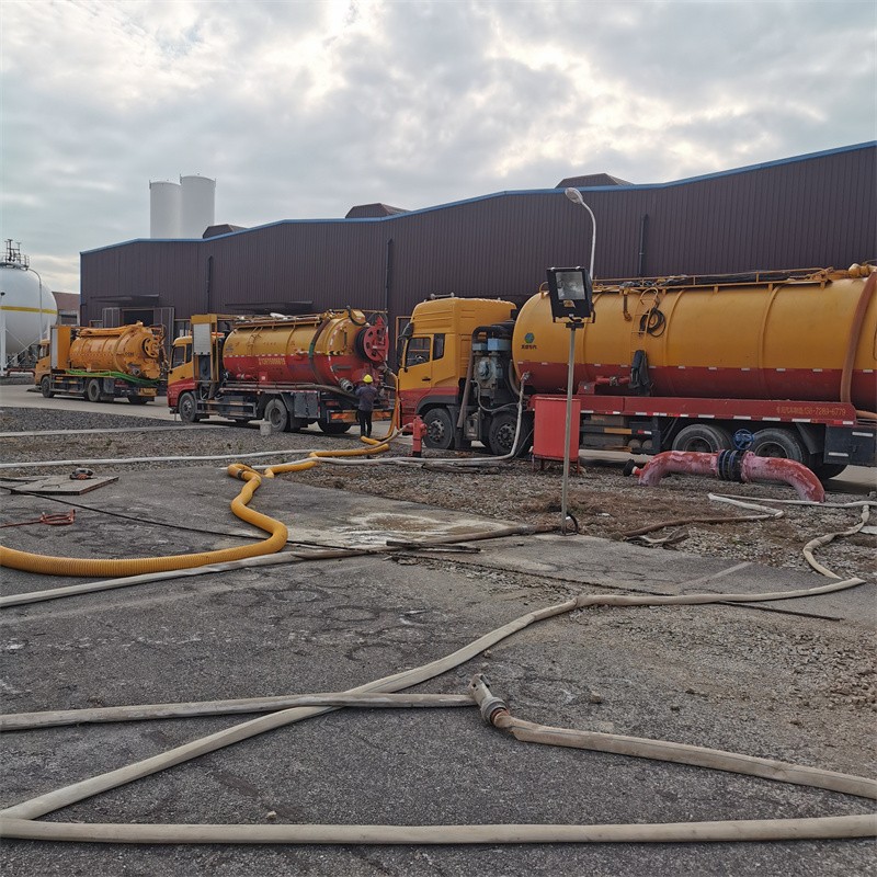 子长污水池清理